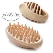 DoggyMan Rubber Brush щітка для собак і котів з короткою шерстю силіконова бежева S (арт 83190)